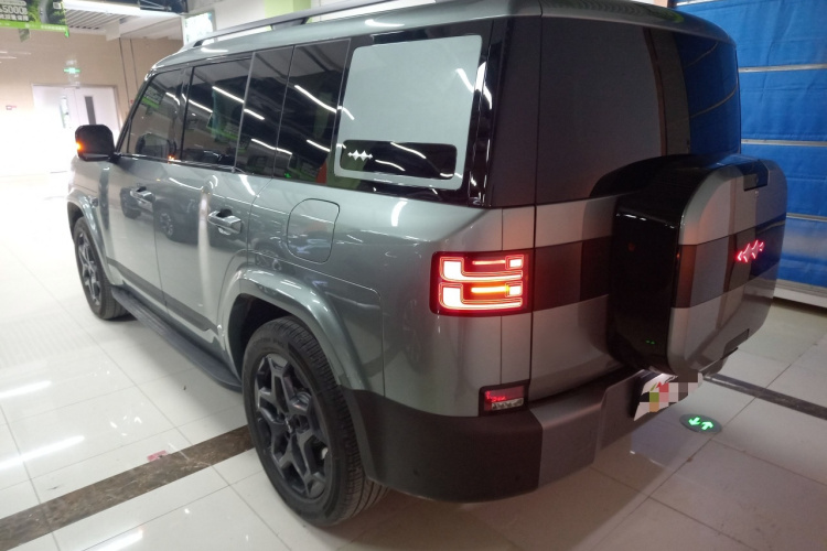 FangChengBao Tiger 7 2025 immagine di auto #7