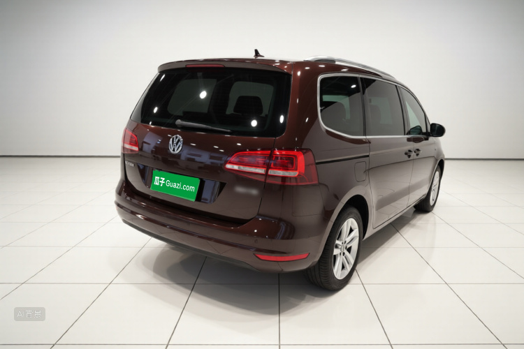 Volkswagen Sharan 2019 car image #7
