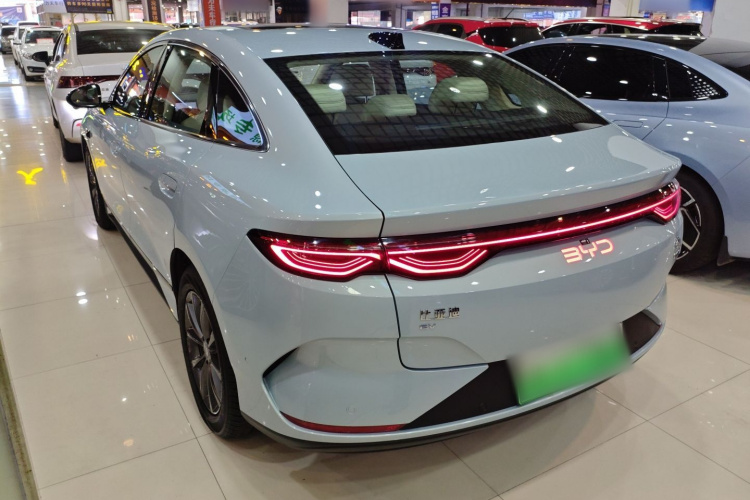 BYD Qin L 2025 car image #7