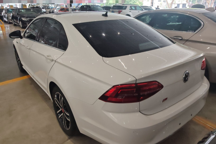 Volkswagen Lamando 2021 car image #7