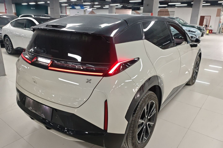 极氪 极氪X 2024 汽车图片 #7