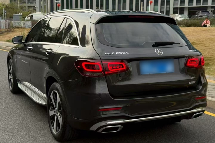 Mercedes-Benz GLC Class 2022 car image #7