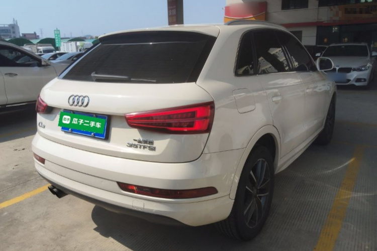 Audi Q3 2017 immagine di auto #7