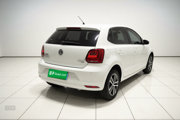 Polo 2016 car image #7