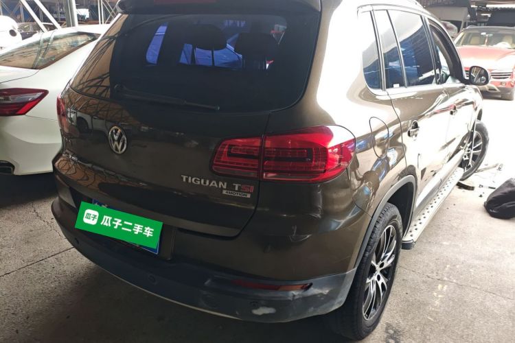 Volkswagen Tiguan 2015 car image #7