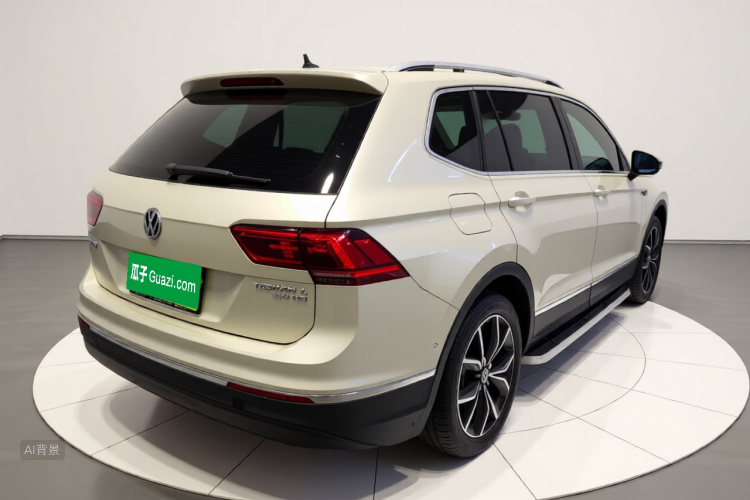 Volkswagen Tiguan L 2018 #7 Volkswagen Tiguan L 2018 car image #7