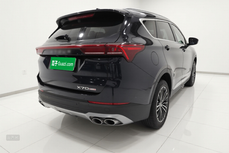 X70 PLUS 2022 #7 X70 PLUS 2022 car image #7