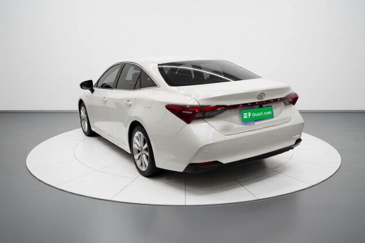 Toyota Avalon 2024 car image #7