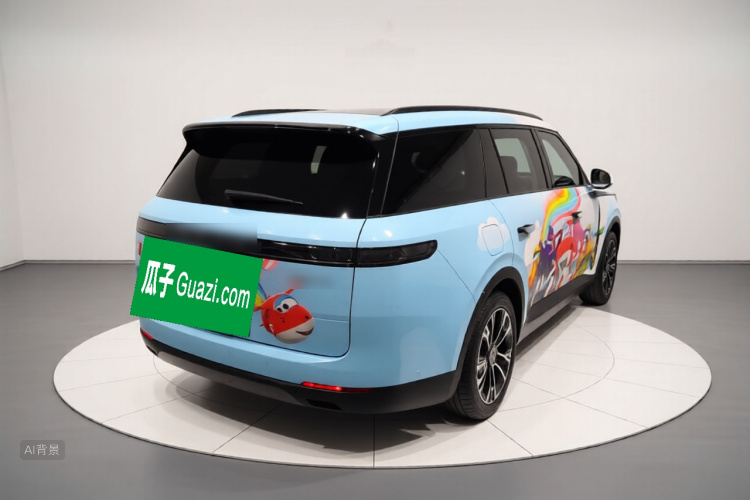 Lynk & Co 900 2025 car image #7