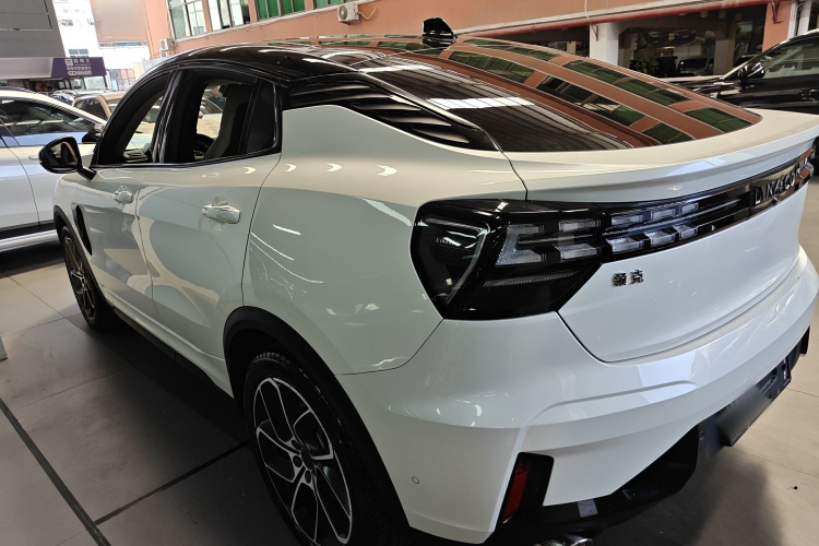 Lynk & Co 05 2020 #7 Lynk & Co 05 2020 car image #7