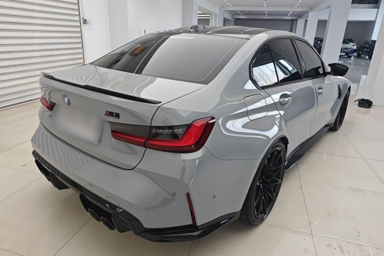 BMW M3 2024 immagine di auto #7