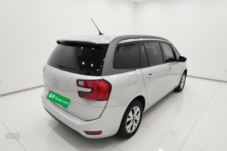 Citroen C4 PICASSO 2017 صورة سيارة #7