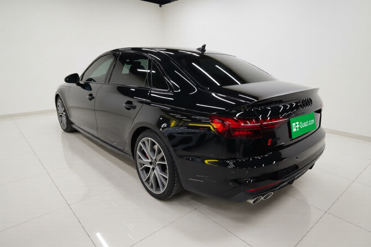 Audi S4 2023 imagem de carro #7