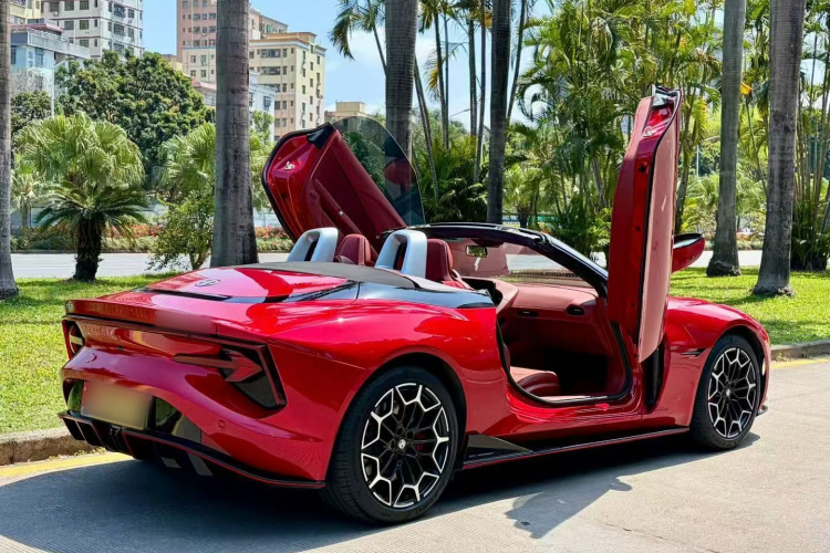 MG Cyberster 2023 car image #7