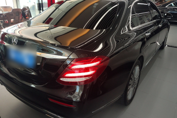 Mercedes-Benz E Class 2020 car image #7