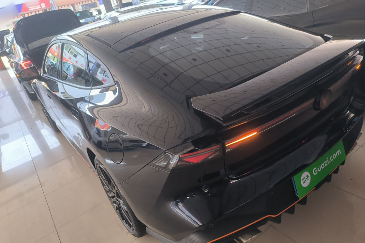 Changan UNI-V 2025 изображение автомобиля #7