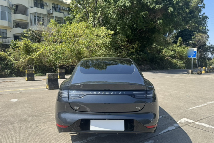 零跑汽车 零跑C01 2023 汽车图片 #7