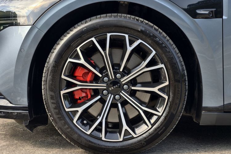 极氪 极氪007 2024 汽车图片 #7