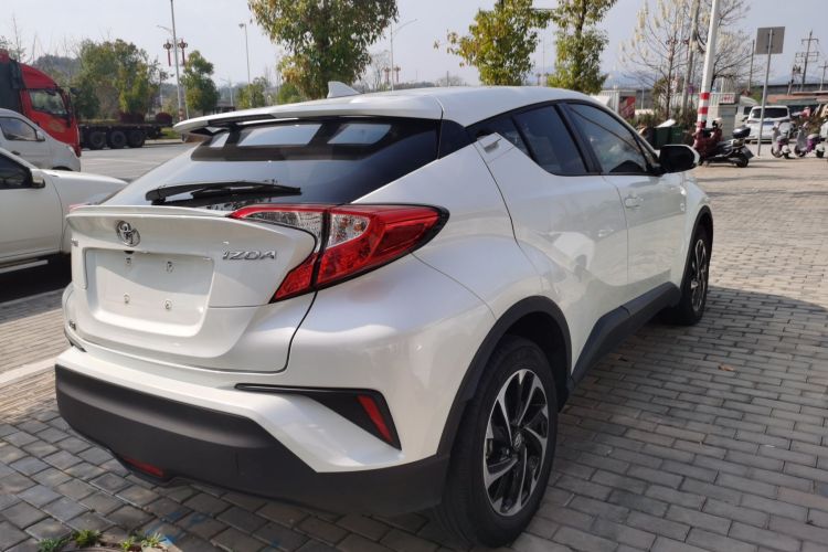 Toyota Izoa 2020 car image #7