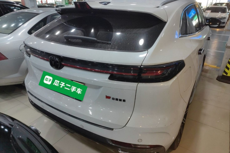 Changan UNI-K iDD 2022 car image #7