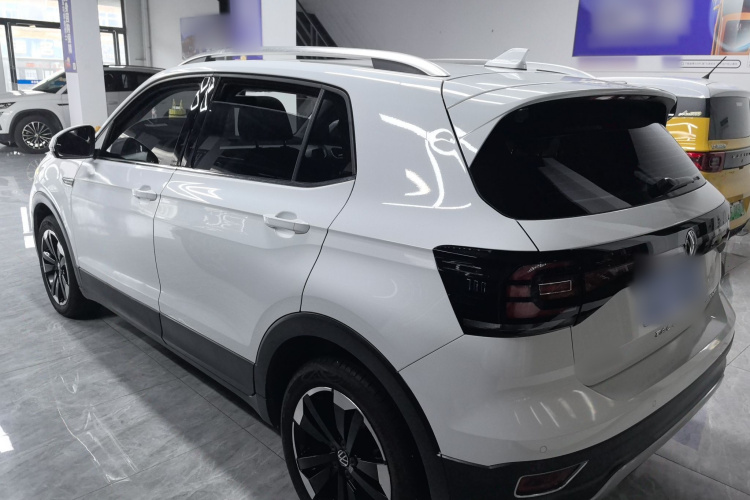 Volkswagen Tacqua 2023 #7 Volkswagen Tacqua 2023 car image #7