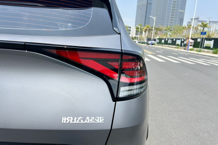 起亚 狮铂拓界 2022 汽车图片 #7