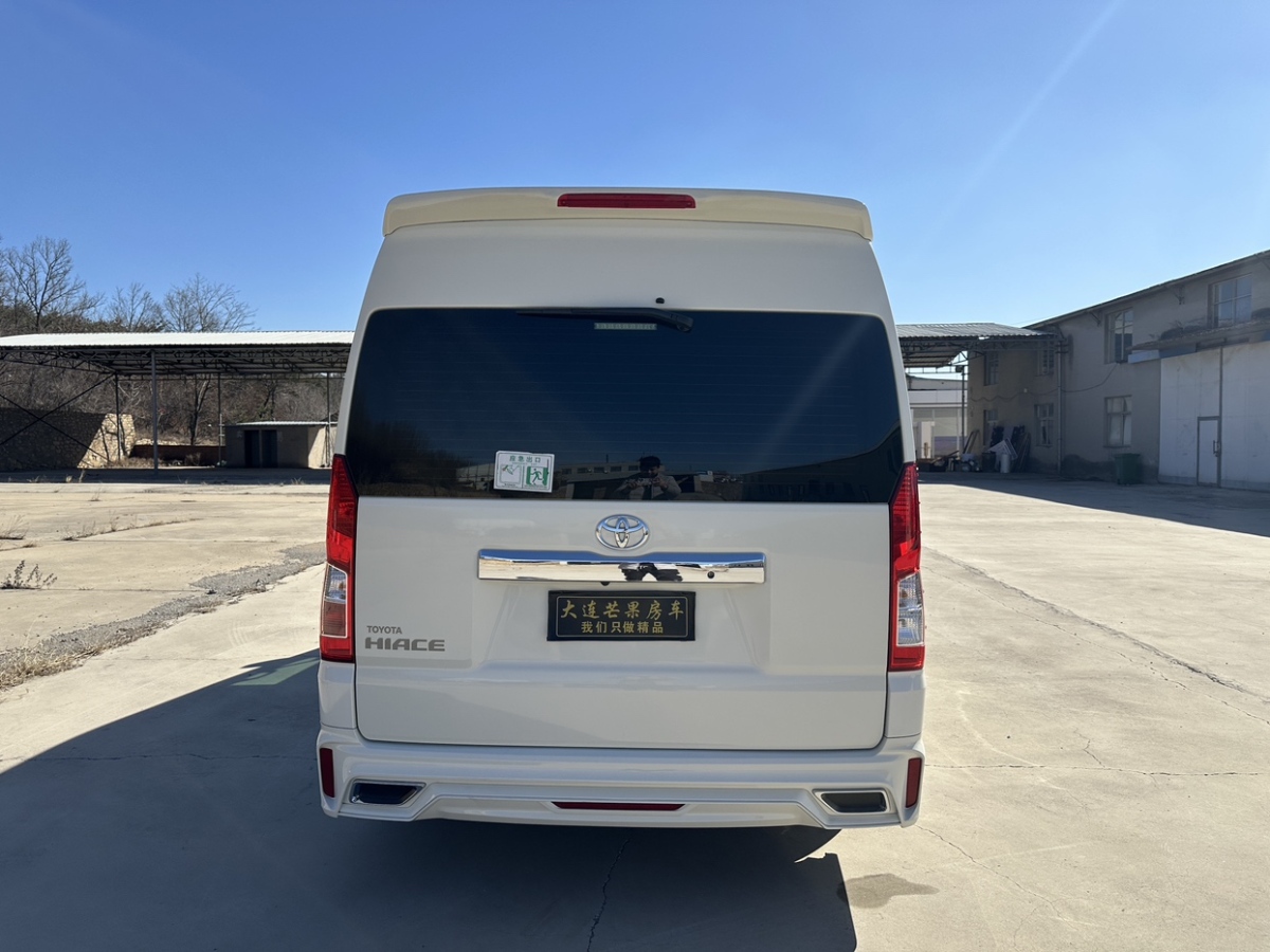 Toyota Hiace 2024 #7 Toyota Hiace 2024 car image #7