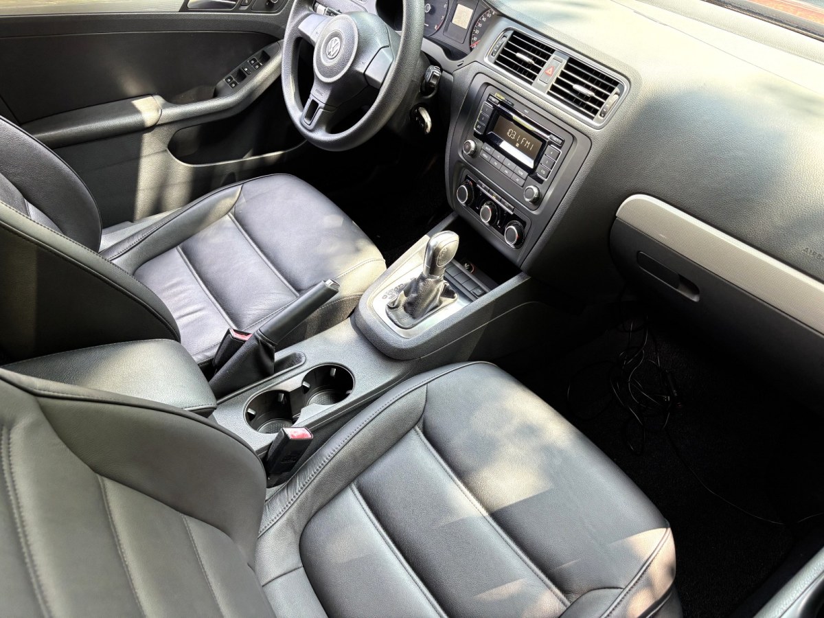 Volkswagen Sagitar 2012 imagem de carro #7