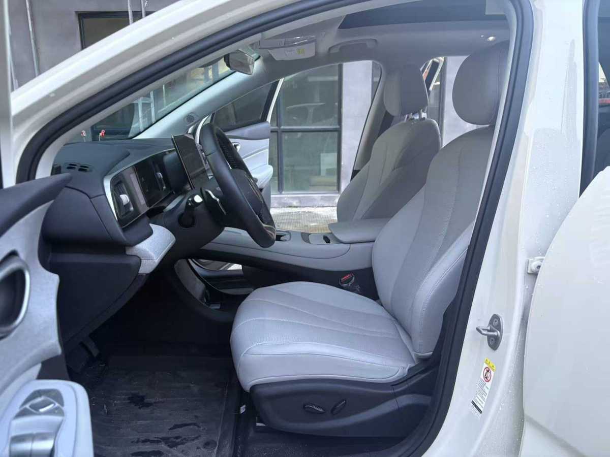 BYD Seal 06GT 2025 #7 BYD Seal 06GT 2025 car image #7