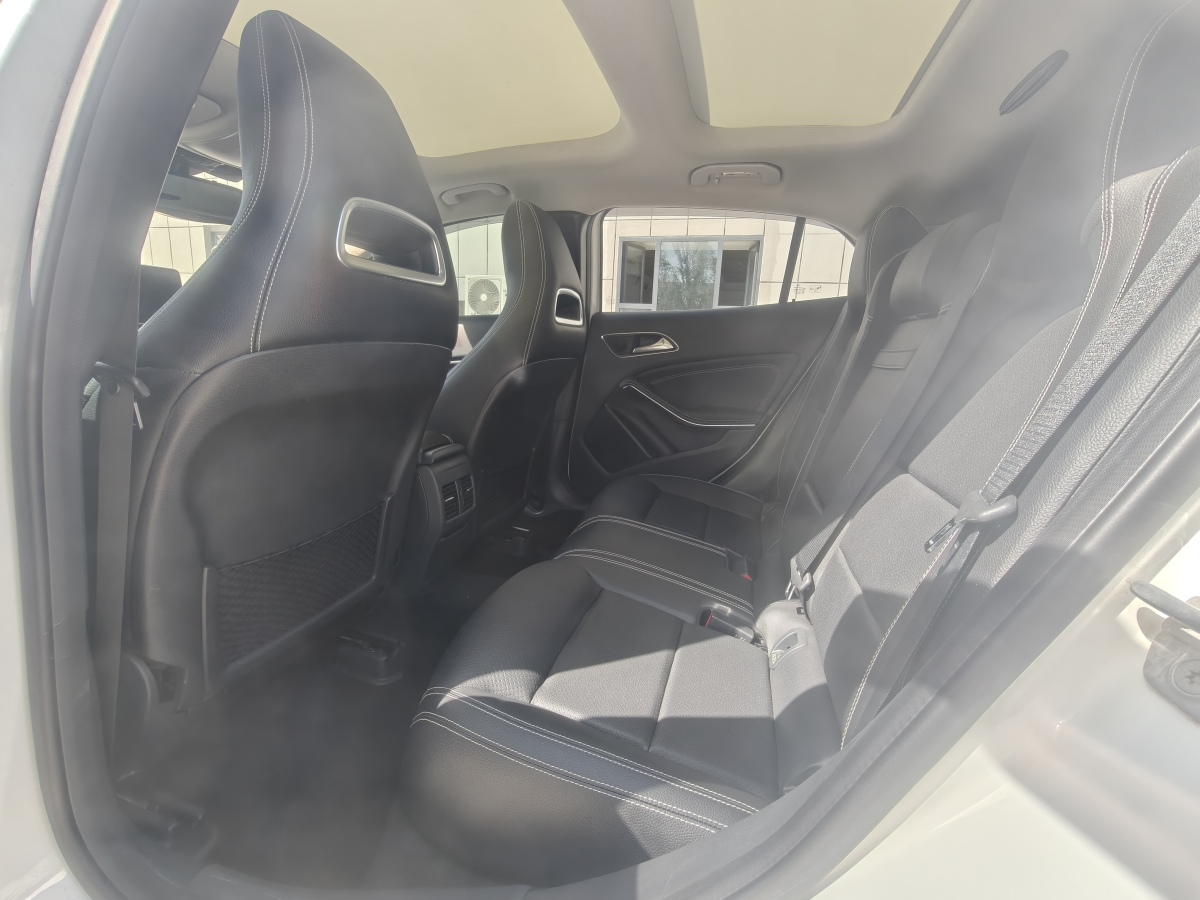 Mercedes-Benz GLA Class (Imported) 2016 car image #7