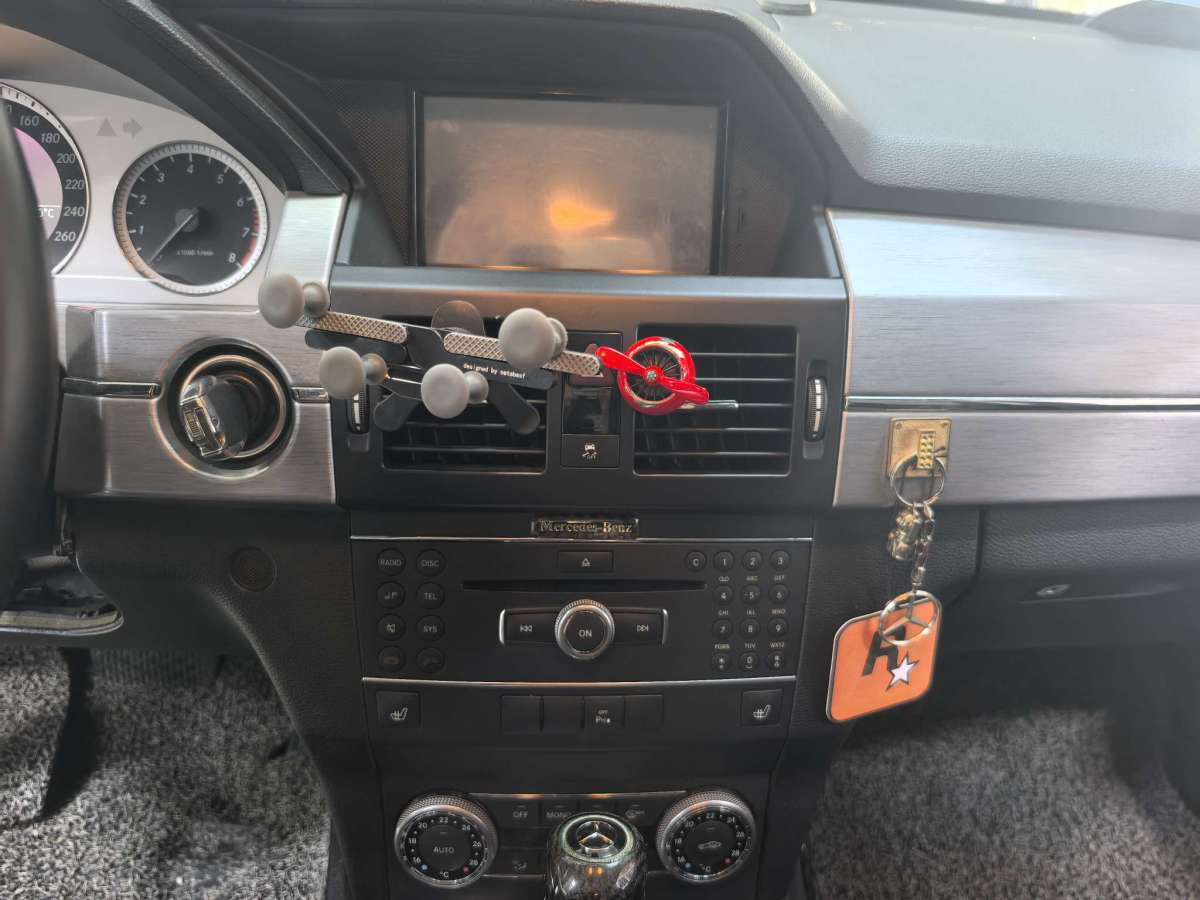 Mercedes-Benz GLK Class (Imported) 2012 #7 Mercedes-Benz GLK Class (Imported) 2012 car image #7