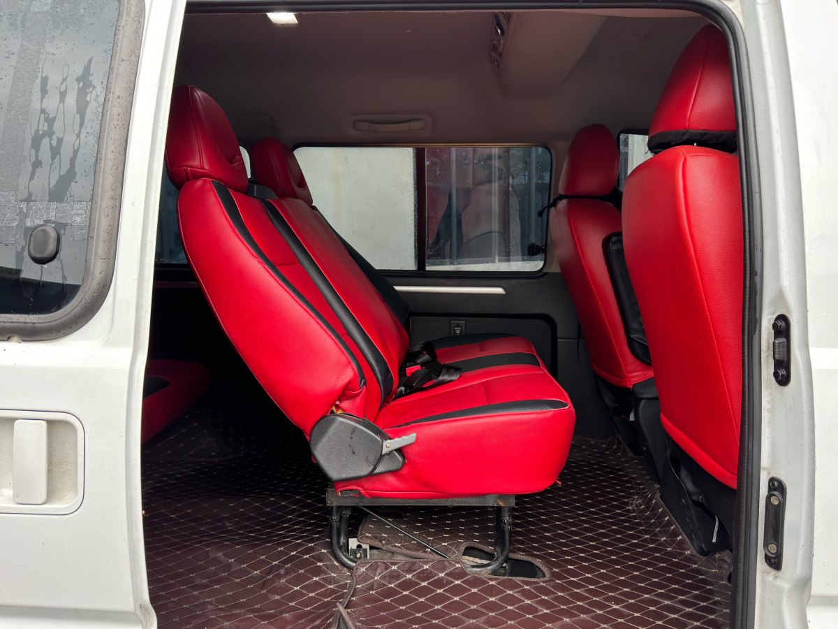 Forthing Lingzhi EV 2024 car image #7