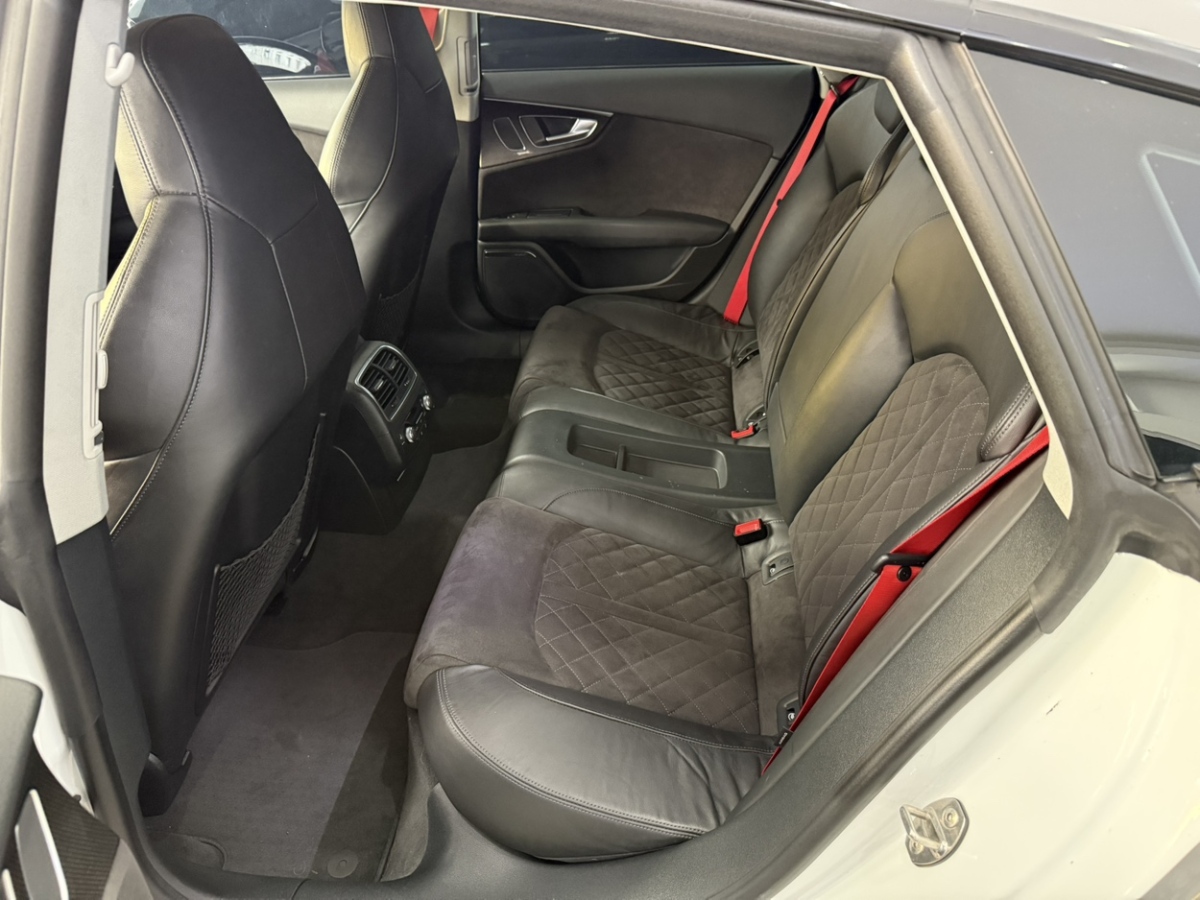 Audi S7 2014 car image #7