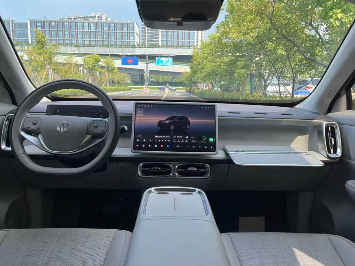 零跑汽车 零跑B10 2025 汽车图片 #7