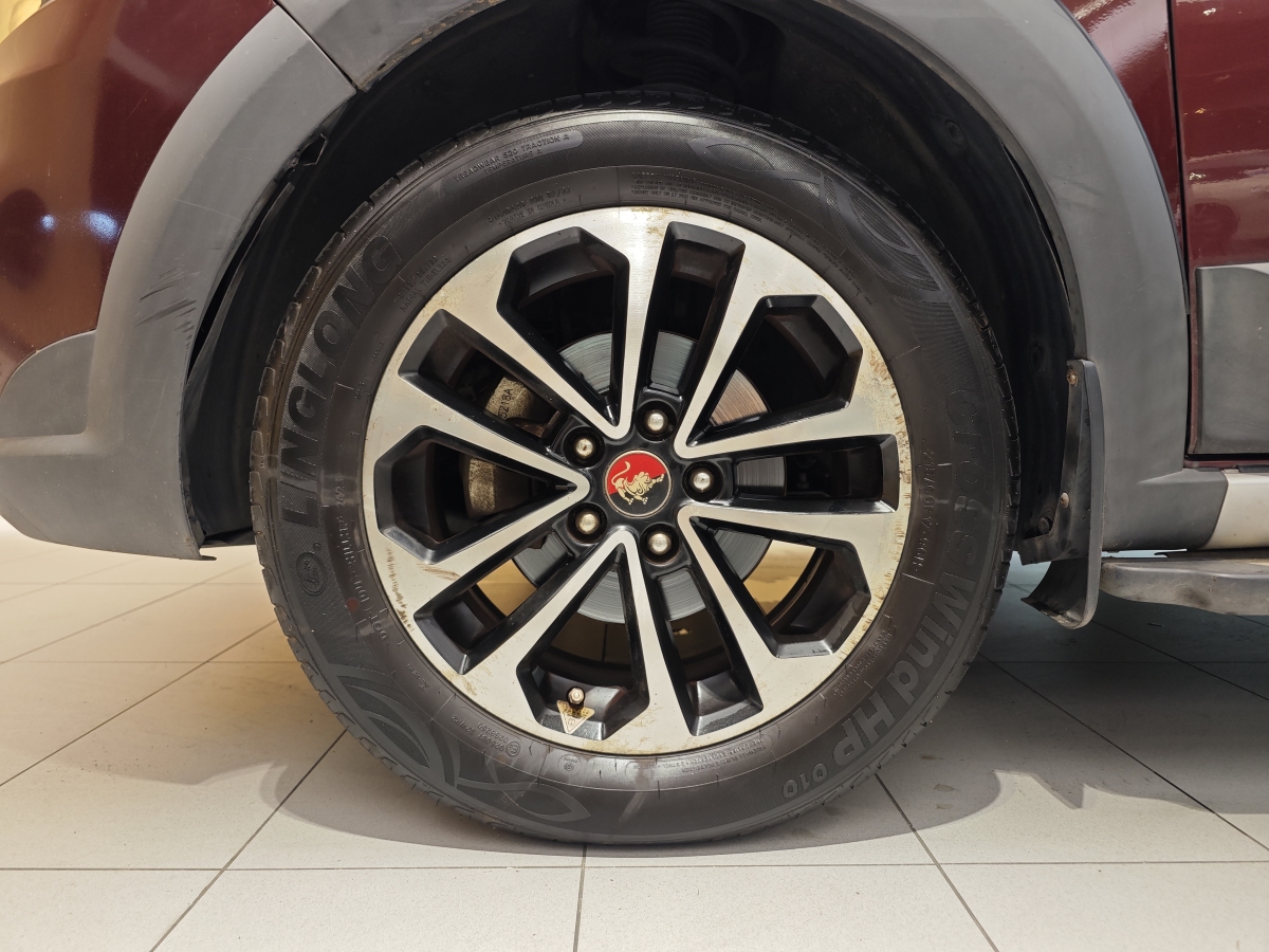 Forthing JOYEAR X5 2016 #7 Forthing JOYEAR X5 2016 car image #7