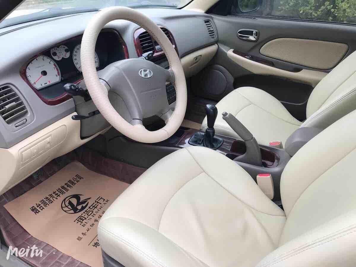 Hyundai moInca 2012 car image #7