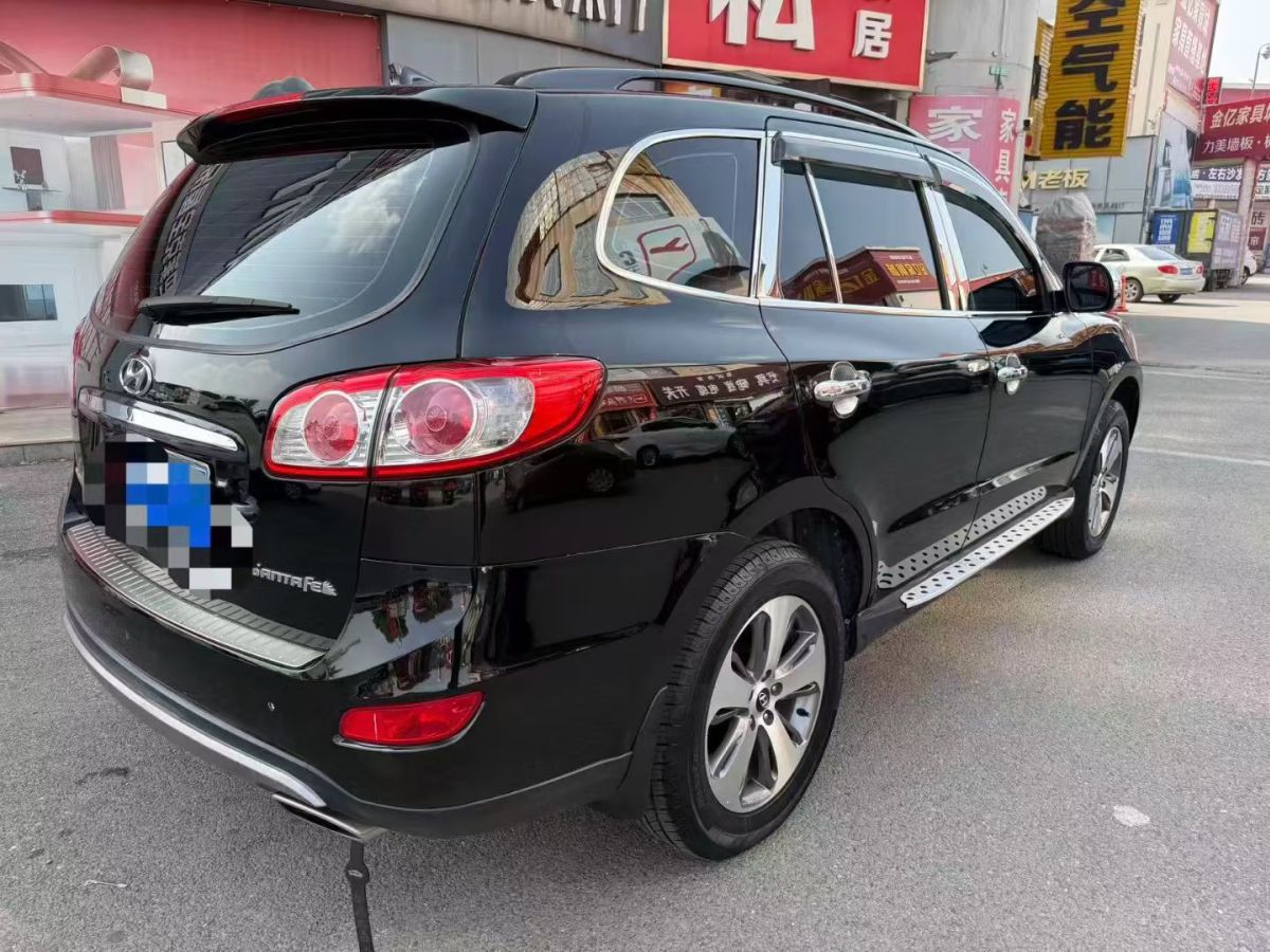 Hyundai Santa Fe Classic 2012 car image #7