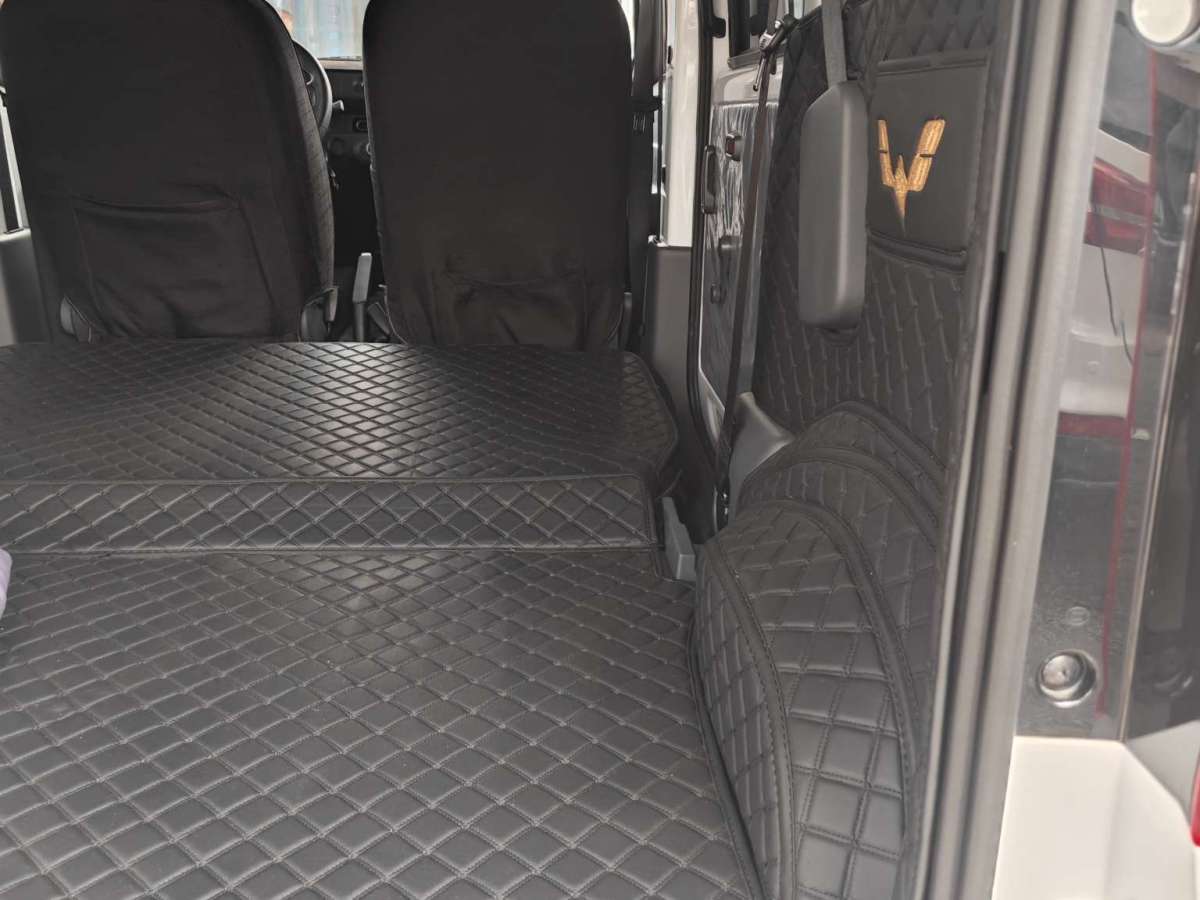 五菱汽车 五菱之光新能源 2025 汽车图片 #7