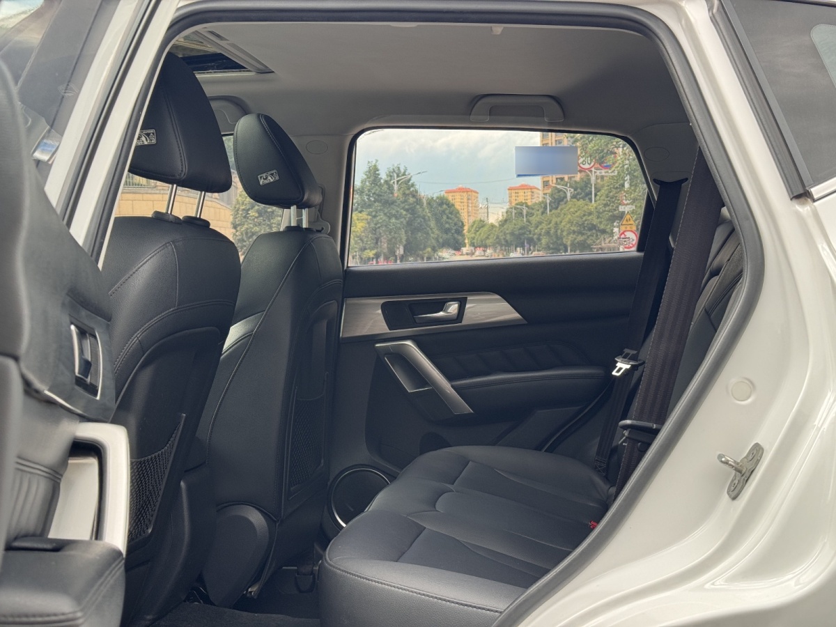 Haval H2 2016 car image #7