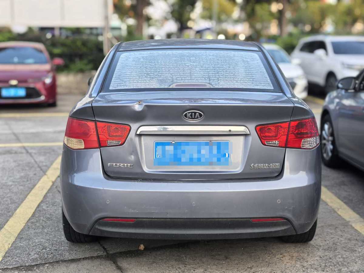 Kia Forte 2009 immagine di auto #7