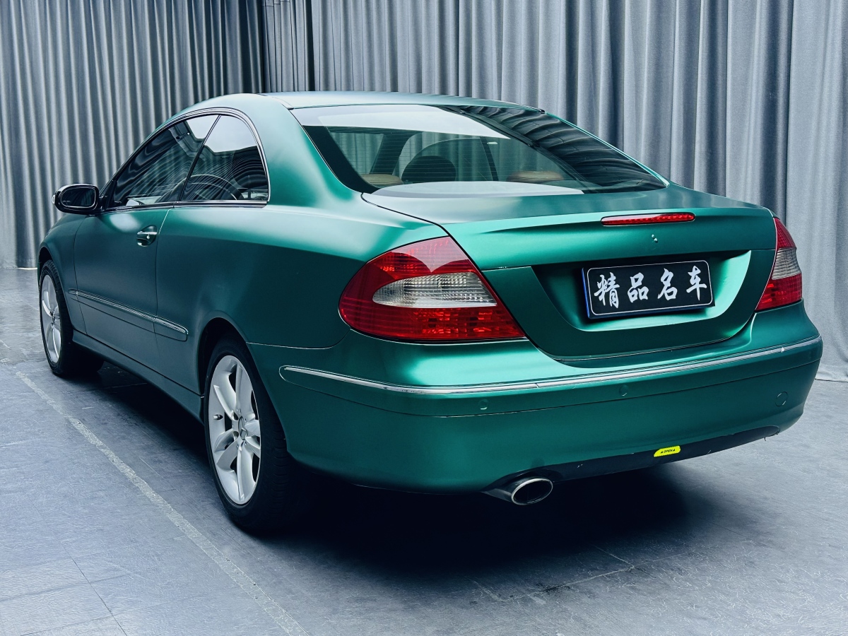 Mercedes-Benz CLK Class 2005 car image #7