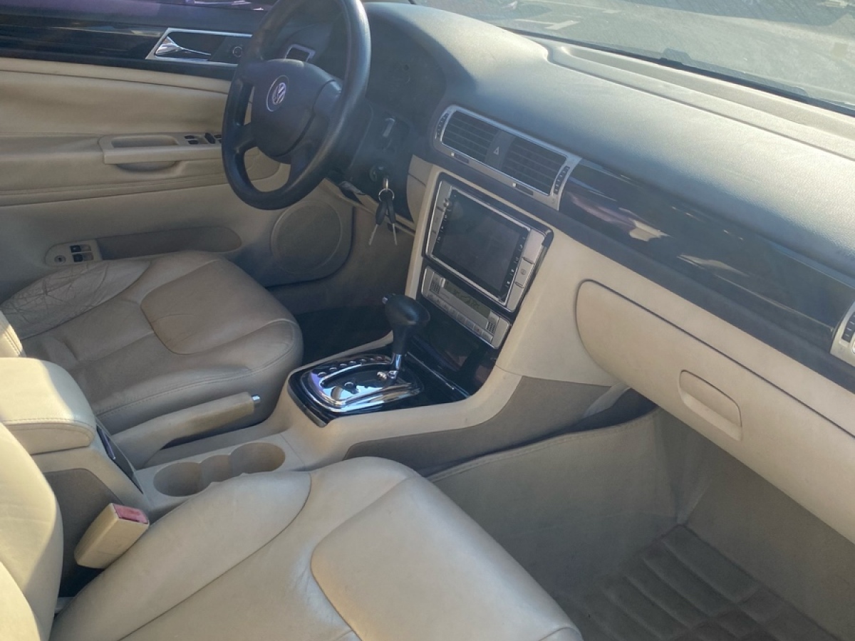 Volkswagen Passat Lingyu 2012 car image #7