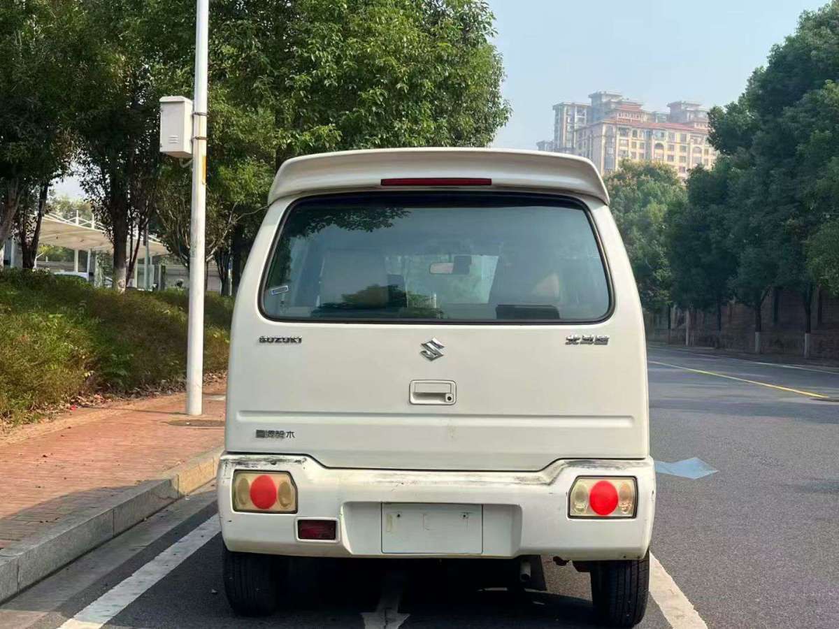 Suzuki Wagon R 2015 изображение автомобиля #7