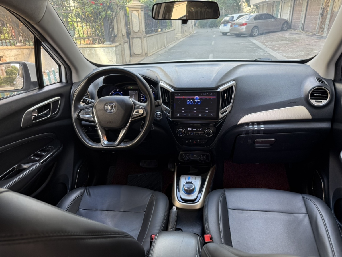 Changan CS15 EV 2019 car image #7