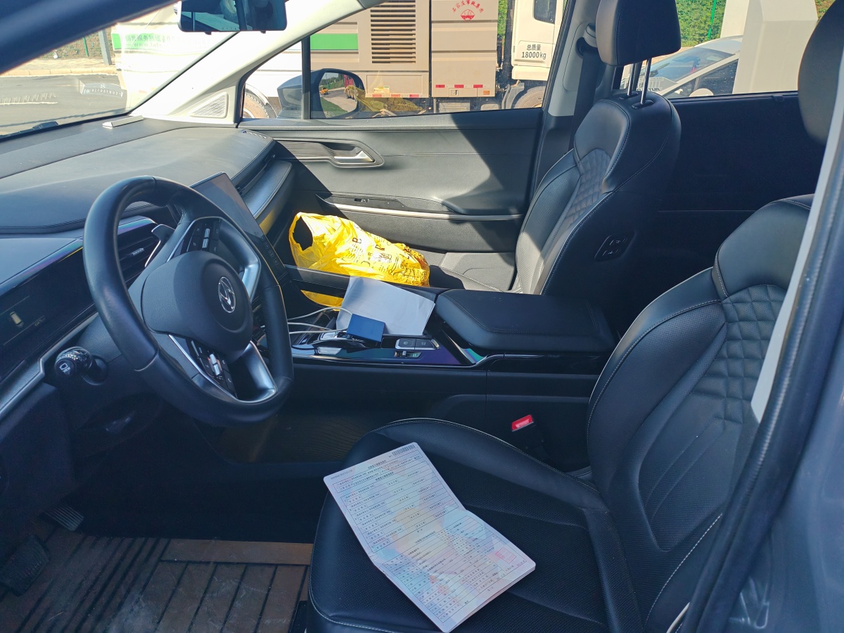 Hyundai Custo 2022 car image #7