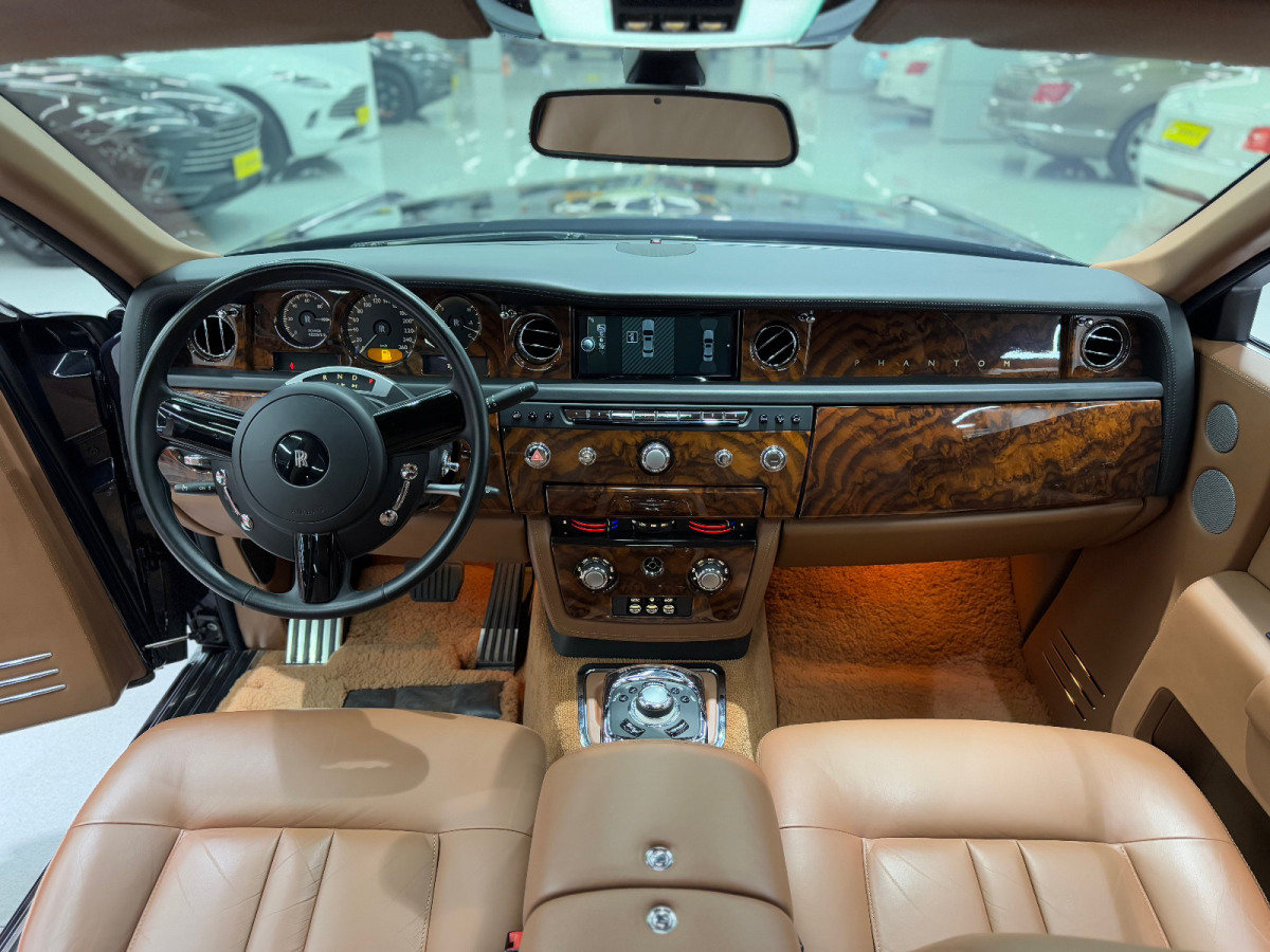 劳斯莱斯 幻影 2015 汽车图片 #7