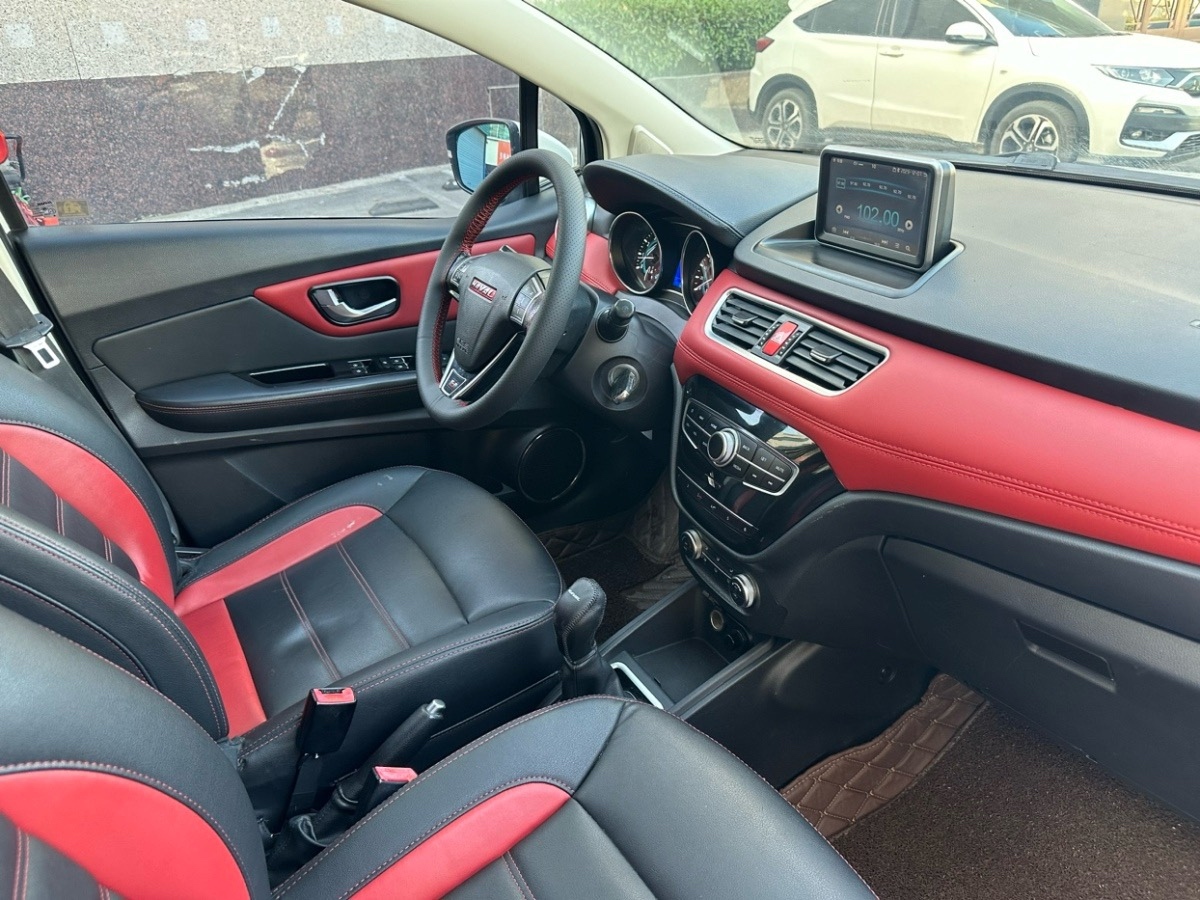 Haval H1 2015 car image #7