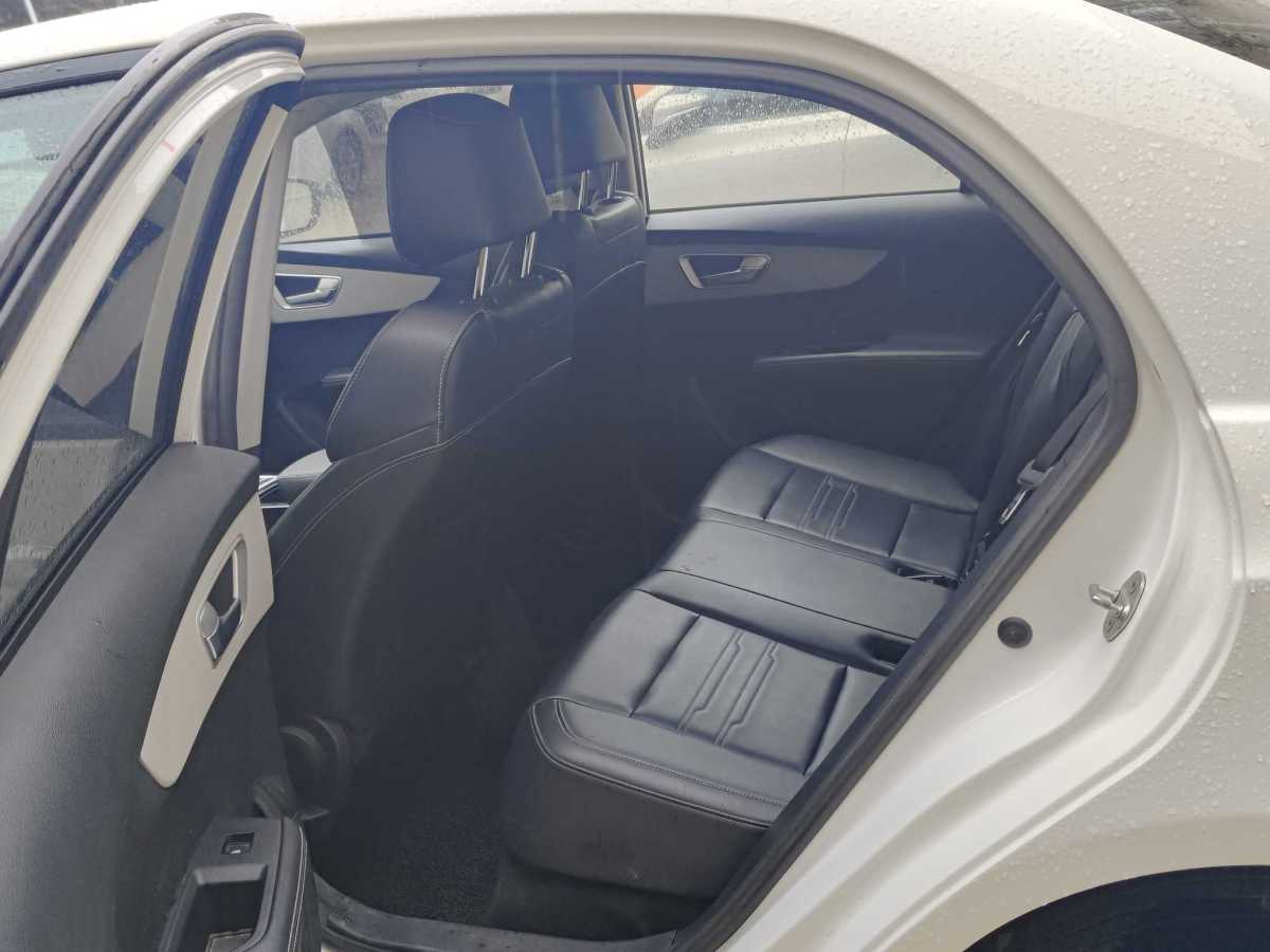 BYD Qin New Energy 2020 #7 BYD Qin New Energy 2020 car image #7