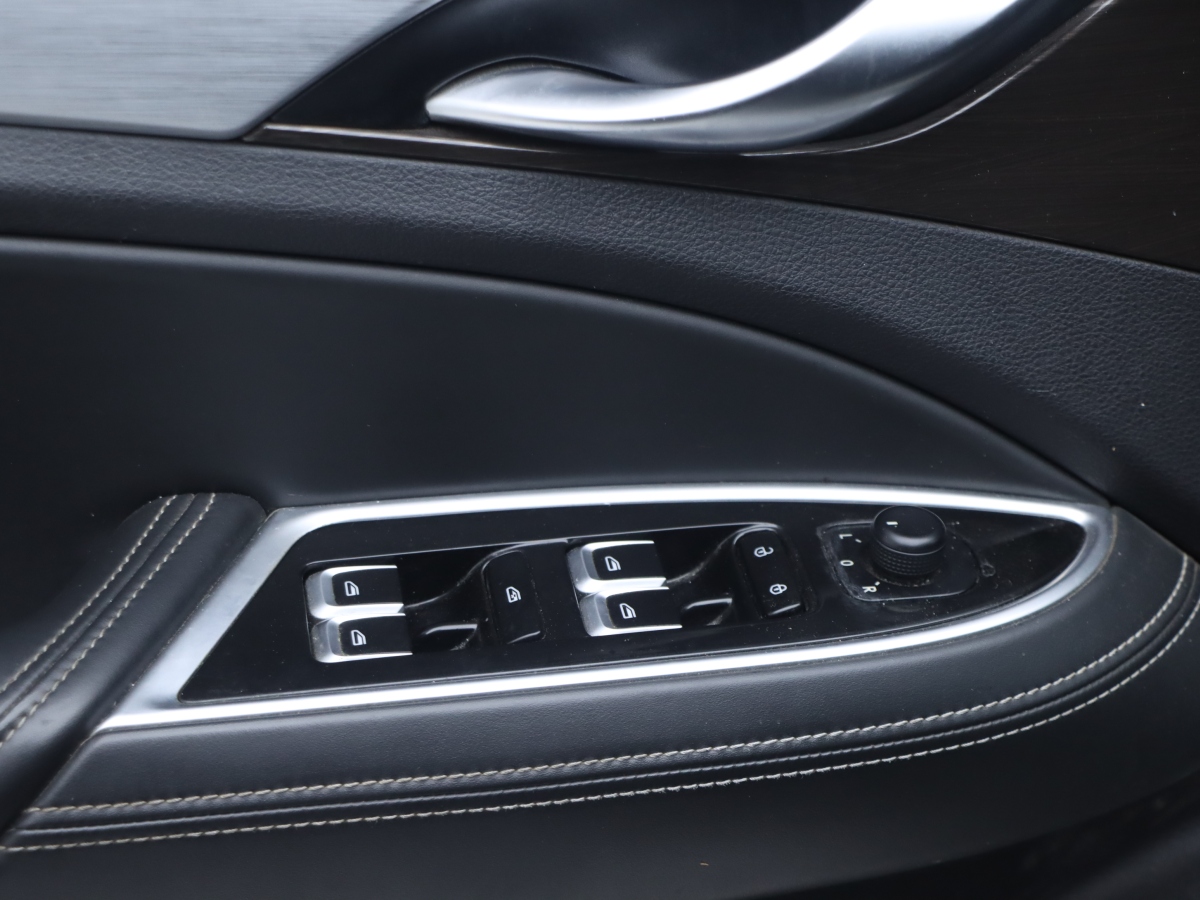 GEELY Ulion New Energy 2021 #7 GEELY Ulion New Energy 2021 car image #7