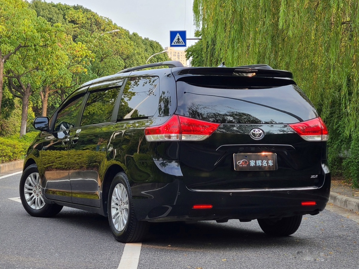 Toyota SIENNA 2010 #7 Toyota SIENNA 2010 imagen de coche #7